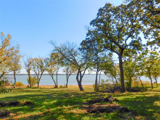 558 Jay, Shady Shores, TX 76208