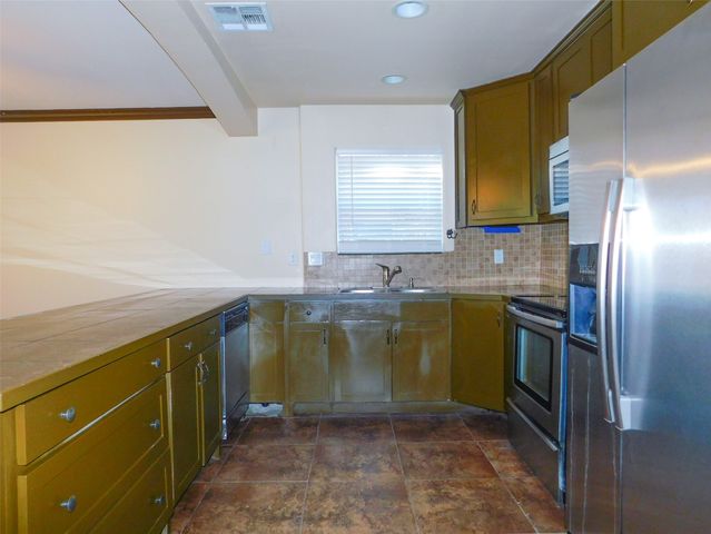 558 Jay, Shady Shores, TX 76208