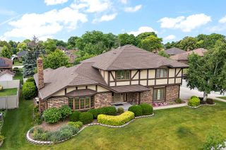 8257 Chertsey Court, Orland Park, IL 60462