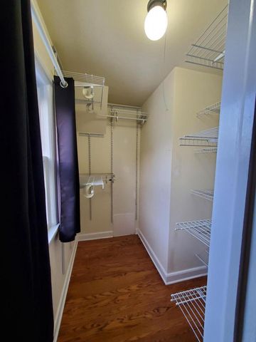 2916 S 48th STREET, Milwaukee, WI 53219