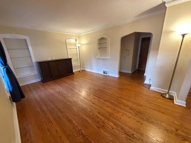 2916 S 48th STREET, Milwaukee, WI 53219