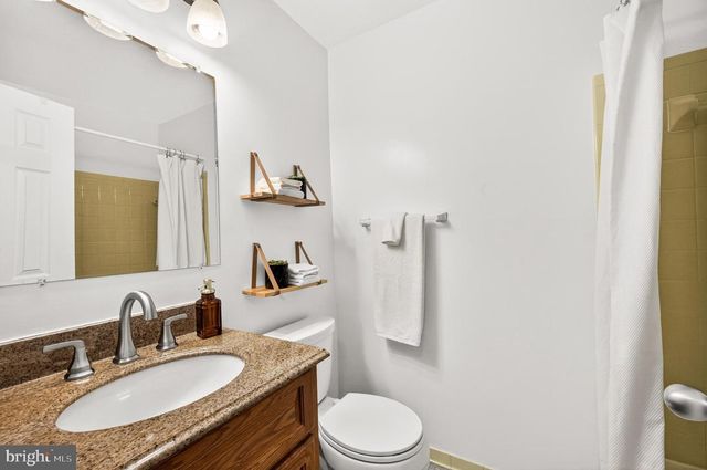 3352 BRECKENRIDGE CT, Annandale, VA 22003