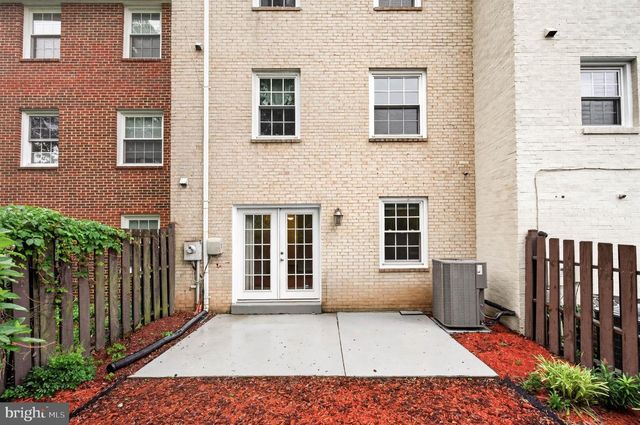 3352 BRECKENRIDGE CT, Annandale, VA 22003