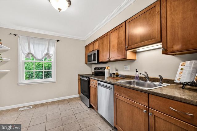 3352 BRECKENRIDGE CT, Annandale, VA 22003