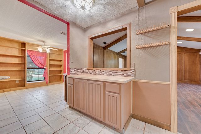 226 Meadowlark Lane, Duncanville, TX 75137