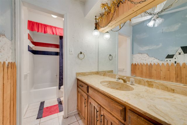 226 Meadowlark Lane, Duncanville, TX 75137