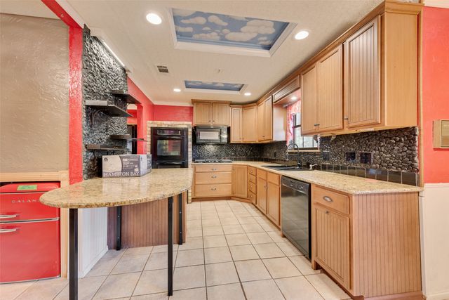 226 Meadowlark Lane, Duncanville, TX 75137