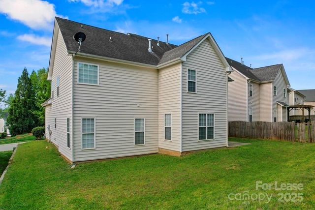 10337 Montrose Drive NW, Charlotte, NC 28269