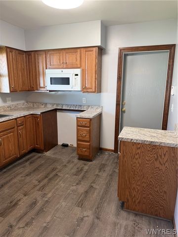 1629 South Bend Lane, Hamburg, NY 14085
