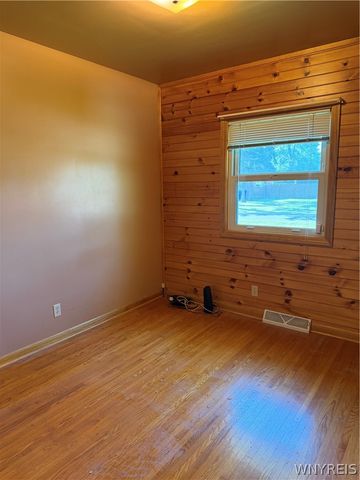 1629 South Bend Lane, Hamburg, NY 14085