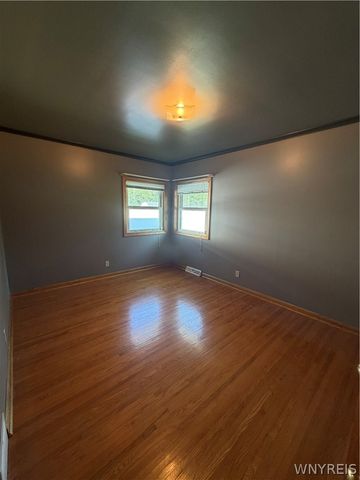 1629 South Bend Lane, Hamburg, NY 14085