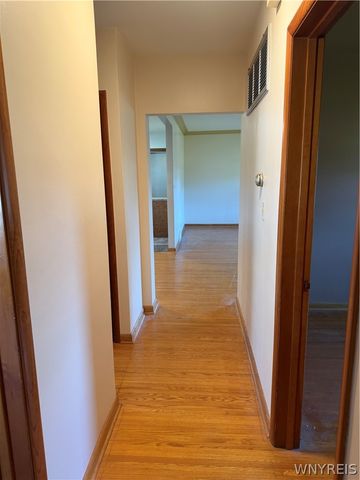 1629 South Bend Lane, Hamburg, NY 14085