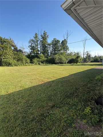 1629 South Bend Lane, Hamburg, NY 14085