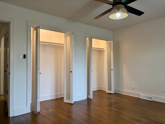 2538 W Arthur Avenue 2, Chicago, IL 60645