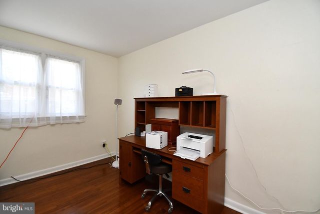 9962 WOODFERN RD, Philadelphia, PA 19115