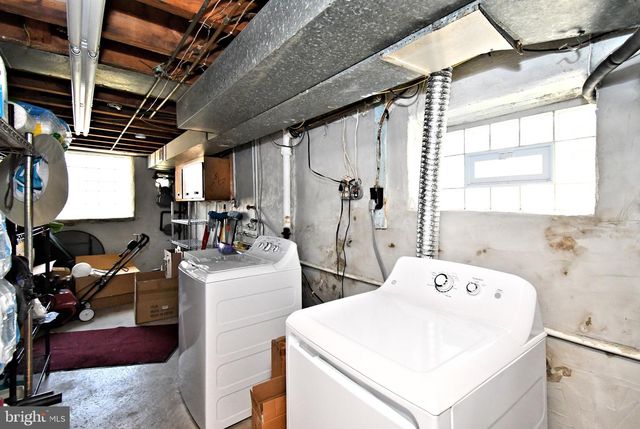 9962 WOODFERN RD, Philadelphia, PA 19115