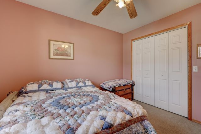 1704 Redbud Drive, Joplin, MO 64801