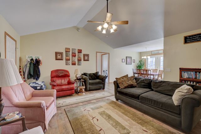 1704 Redbud Drive, Joplin, MO 64801