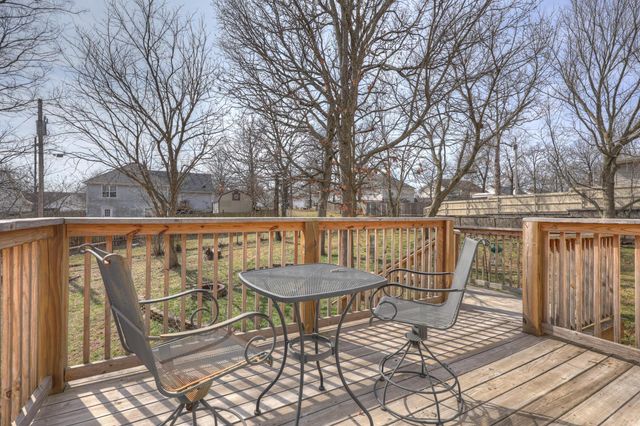 1704 Redbud Drive, Joplin, MO 64801