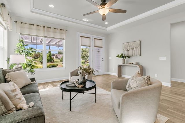 213 Fall Crossing Place, Summerville, SC 29486