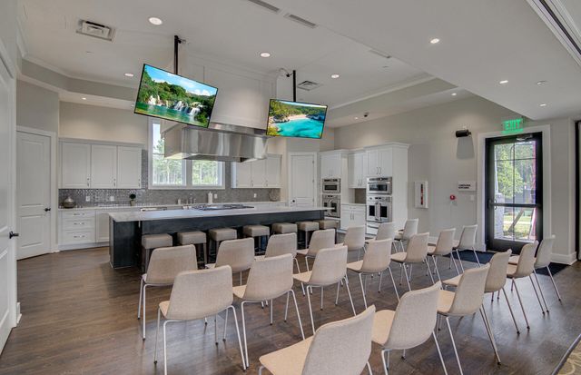 213 Fall Crossing Place, Summerville, SC 29486