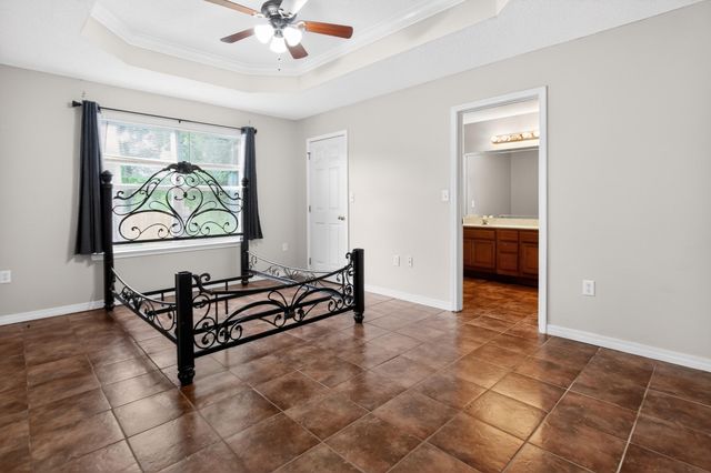 203 8th Avenue, Crestview, FL 32536