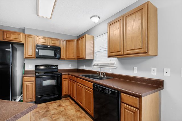 203 8th Avenue, Crestview, FL 32536
