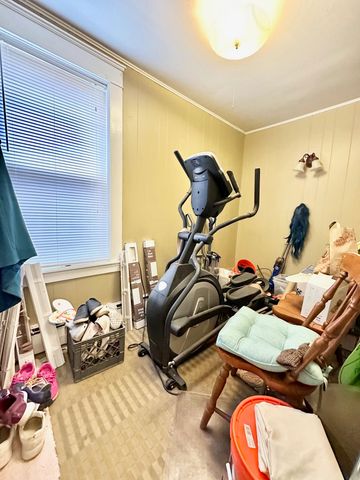 477-479 Calef Road, Manchester, NH 03103