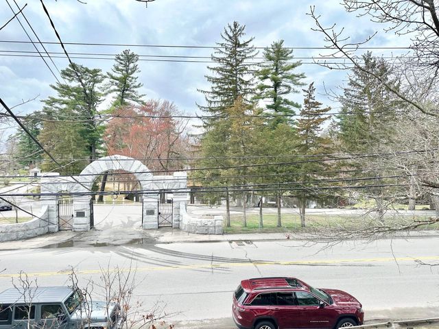 477-479 Calef Road, Manchester, NH 03103