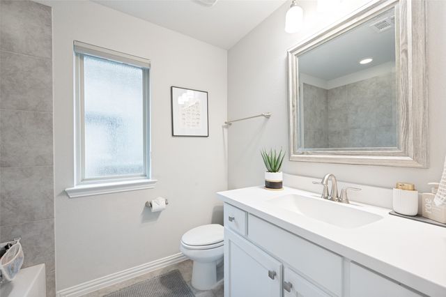126 Darbonne Lane, Irving, TX 75039