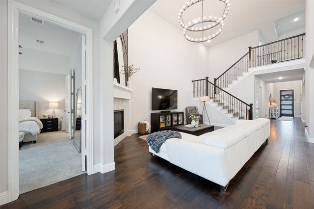 126 Darbonne Lane, Irving, TX 75039