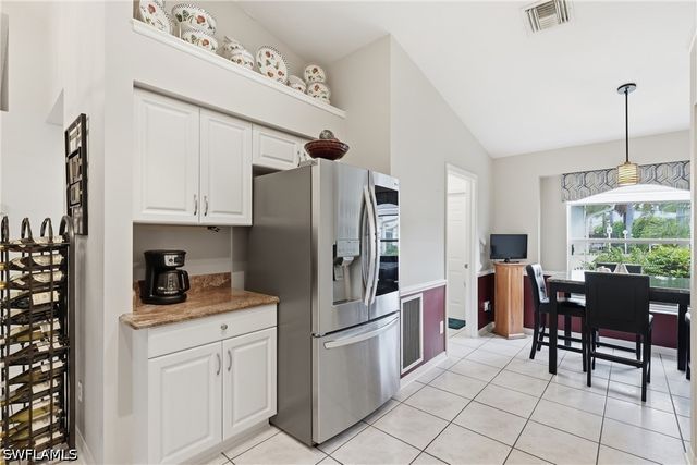 1768 Royal CIR 1402, Naples, FL 34112