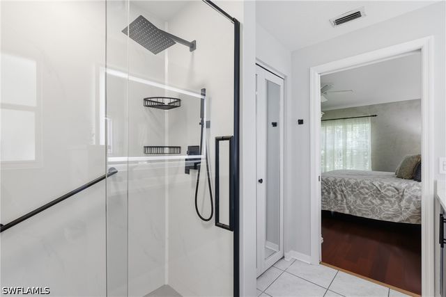 1768 Royal CIR 1402, Naples, FL 34112