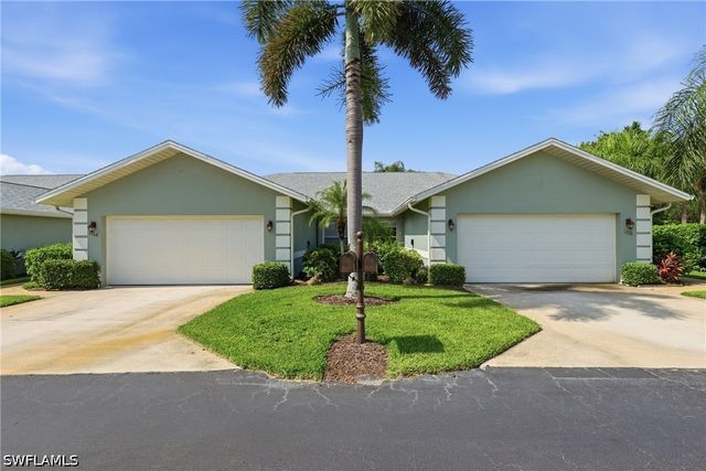 1768 Royal CIR 1402, Naples, FL 34112