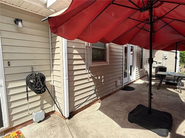 1002 Lawson Street, Eden, NC 27288