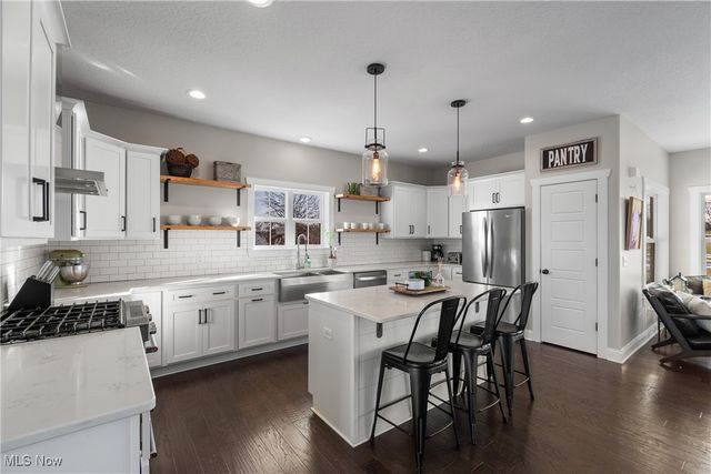 14451 Sousa Street, North Lawrence, OH 44666