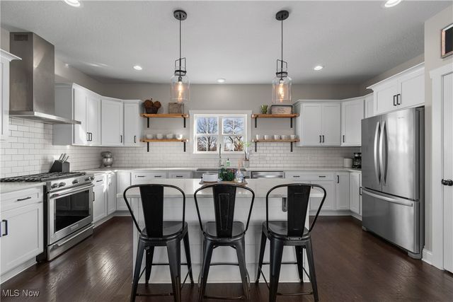 14451 Sousa Street, North Lawrence, OH 44666