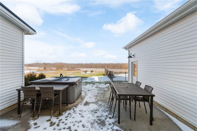 14451 Sousa Street, North Lawrence, OH 44666