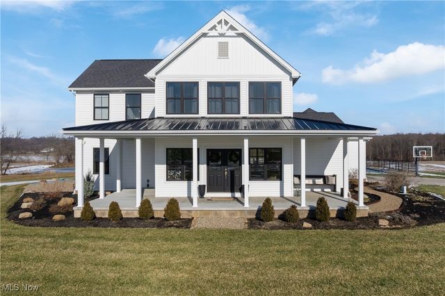 14451 Sousa Street, North Lawrence, OH 44666