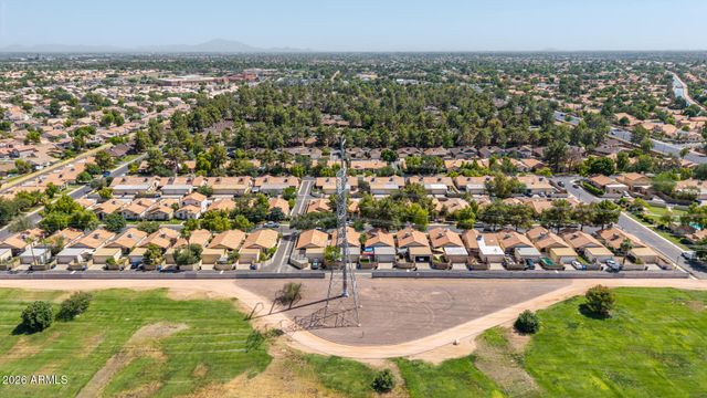 879 E HEARNE Way, Gilbert, AZ 85234