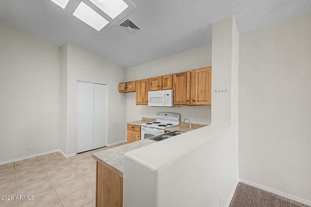 879 E HEARNE Way, Gilbert, AZ 85234