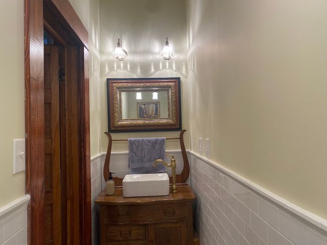 506 S 20TH Street, Murphysboro, IL 62966