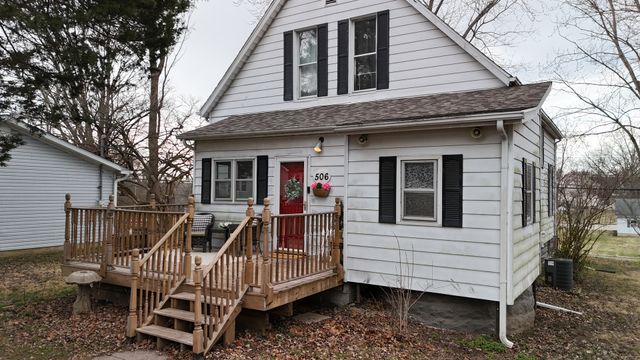 506 S 20TH Street, Murphysboro, IL 62966