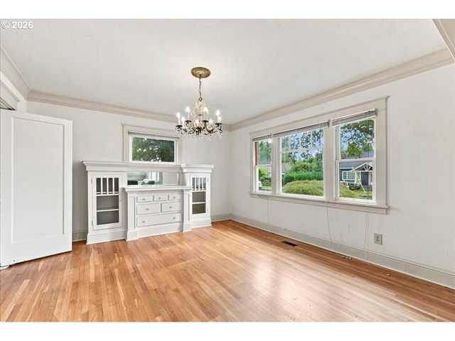 923 Hoffman St, Woodland, WA 98674