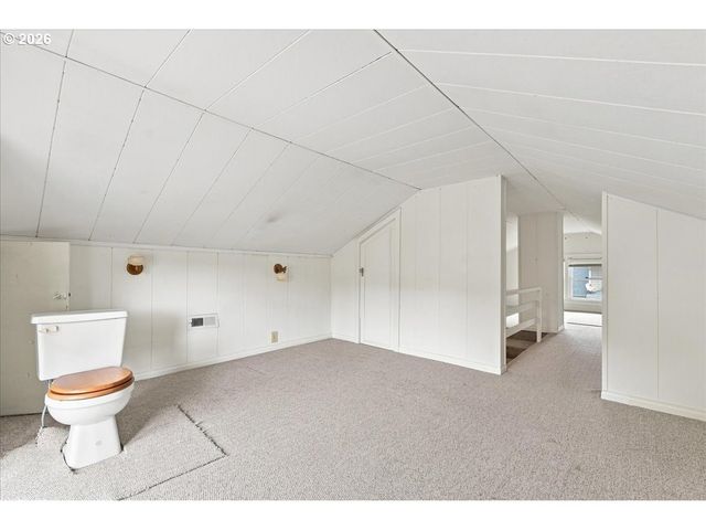923 Hoffman St, Woodland, WA 98674