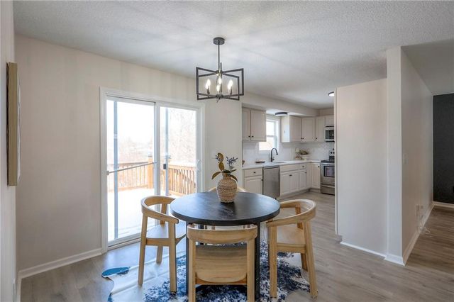 7708 NE 53rd Street, Kansas City, MO 64119