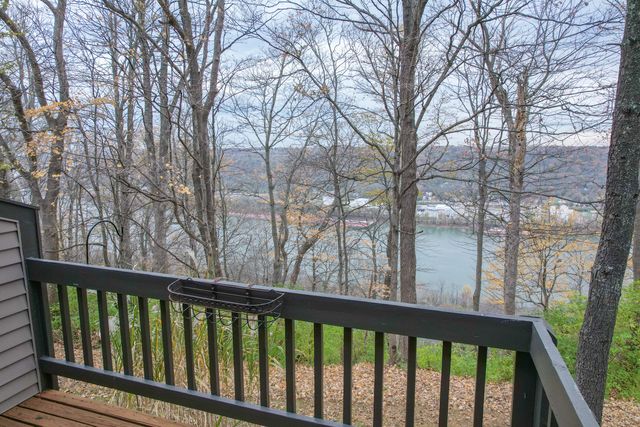 2860 Cliffview Court, Villa Hills, KY 41017