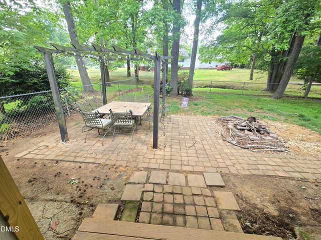 706 Town Branch Road, Graham, NC 27253