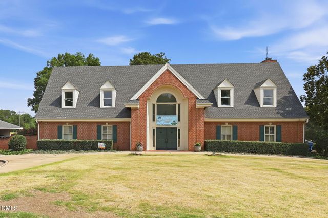 2117 Castle Pines Drive, Raleigh, NC 27604