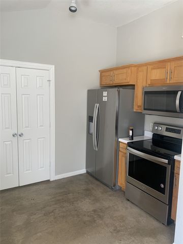 3721 El Campo Avenue A, Fort Worth, TX 76107